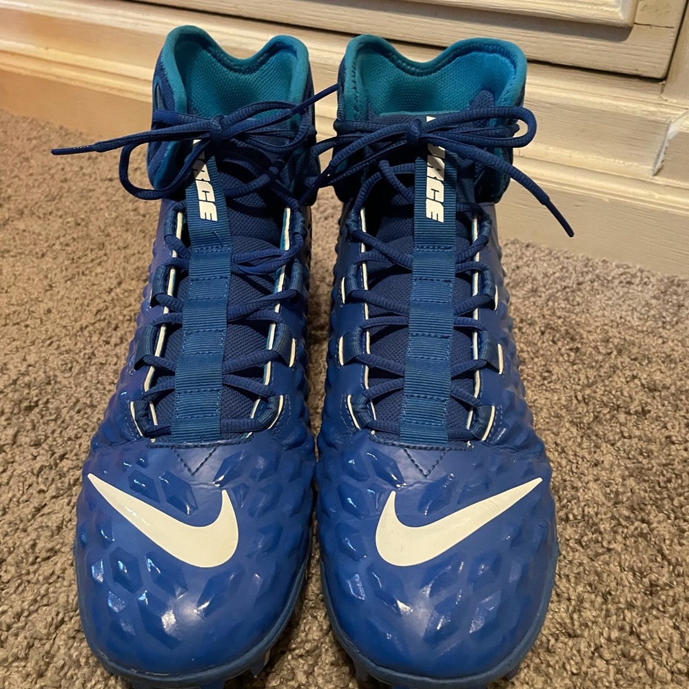 Men’s Football Cleats